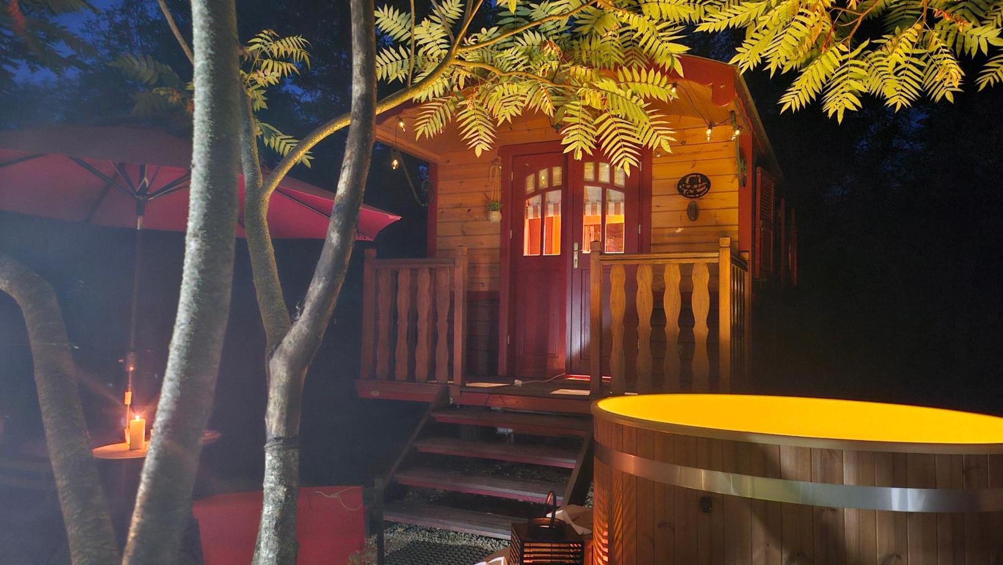 Le Roulottes Du Petit Gouffre De Padirac Avec Spa Exterior foto